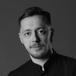 Антон Остапенко