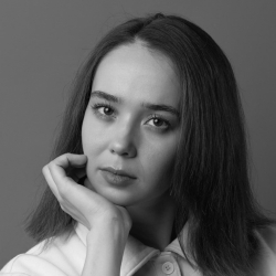 Алина Нашивочникова